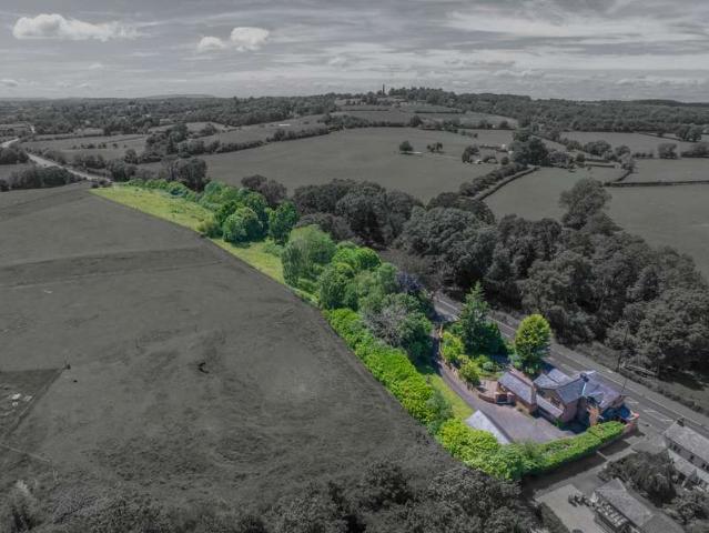 Property for sale in Hatton Rock, Alderminster