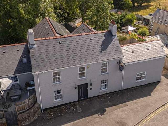 Property for sale in Waundeg, Sirhowy