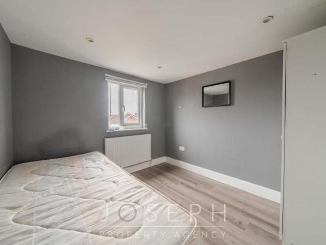 Property for rent in Key Street, Suffolk