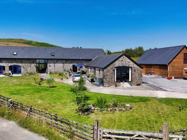 House for sale in Llanfair-ar-y-Bryn, Wales