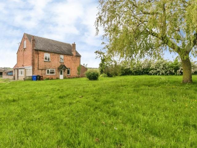 House for sale in Beamhurst, Staffordshire