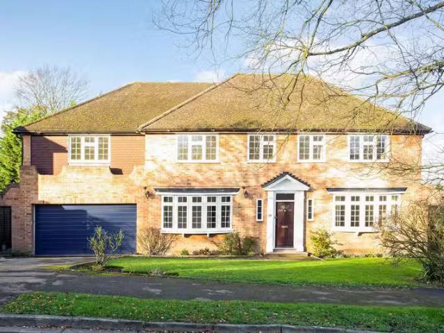 House for rent in Blackhills, Surrey