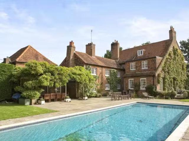 House for rent in Whiteley Village, Elmbridge