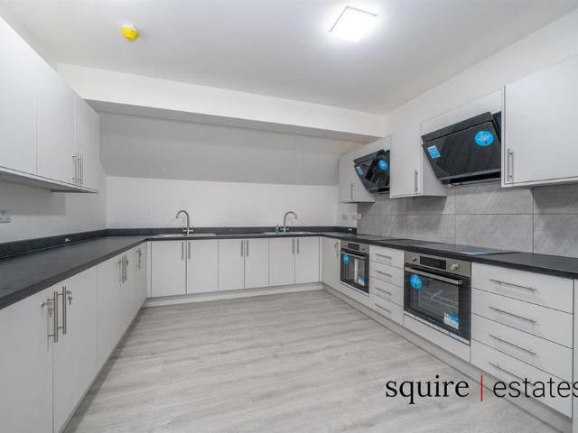 House for rent in Maylands, Pouchen End