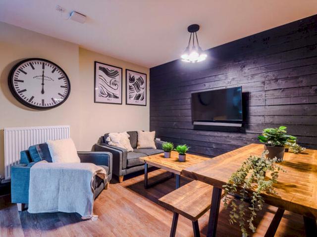 Apartment for rent in Bede Island, Old Wharf