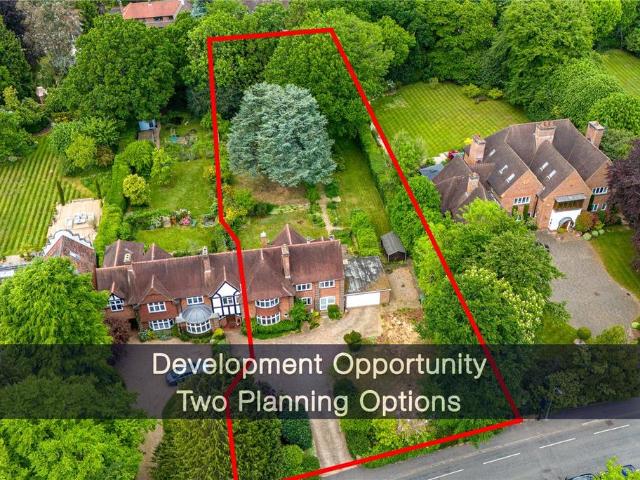 Land for sale in Beaconsfield, Knotty Green