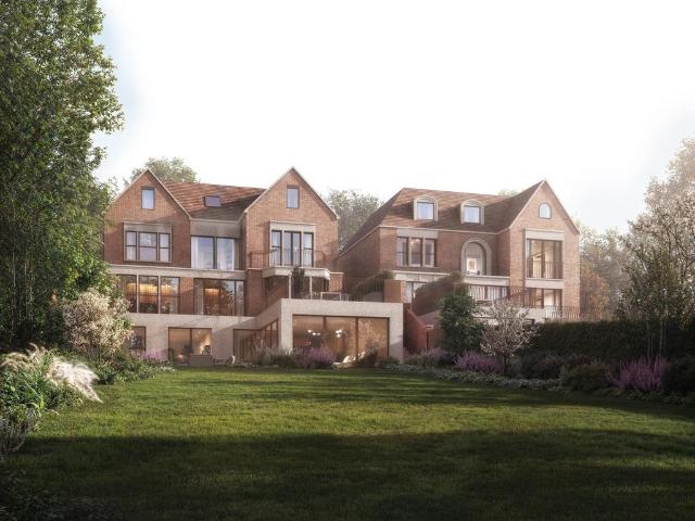 Land for sale in Bushey, Bushey Heath