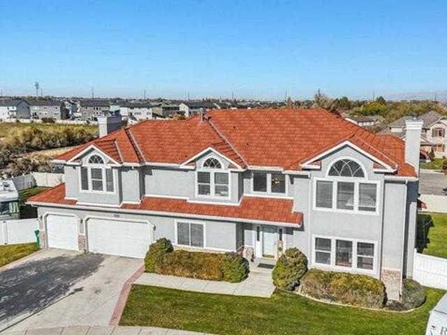 House for sale in Riverton, Utah