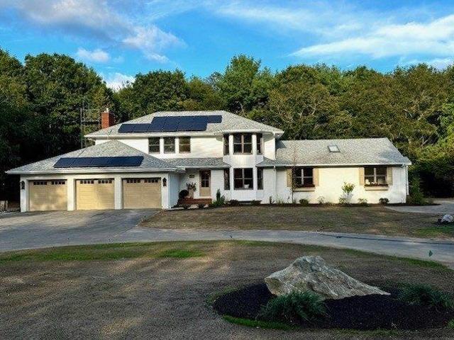 House for sale in Rochester, Plymouth County