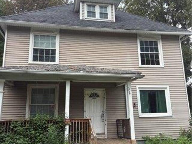 House for sale in Oak Hill, New York