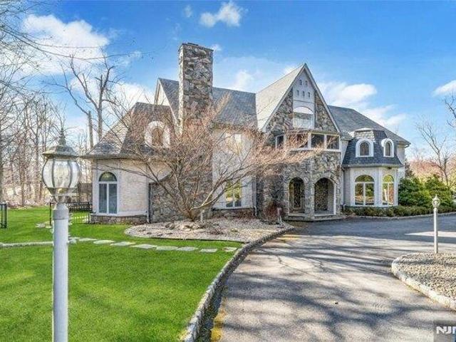 House for sale in Saddle River, New Jersey