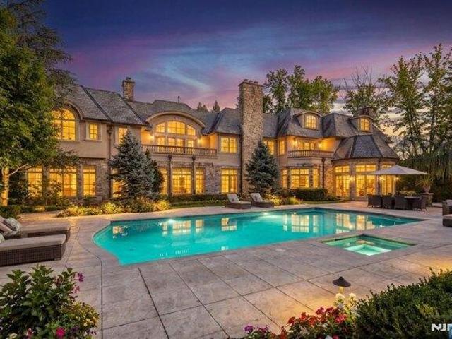 House for sale in Saddle River, New Jersey