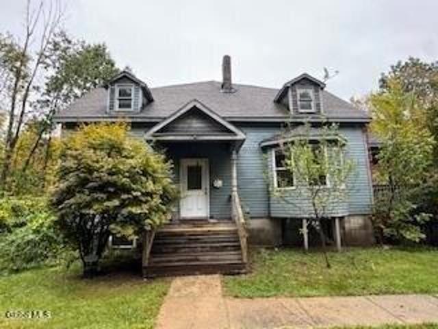 House for sale in Saratoga, New York