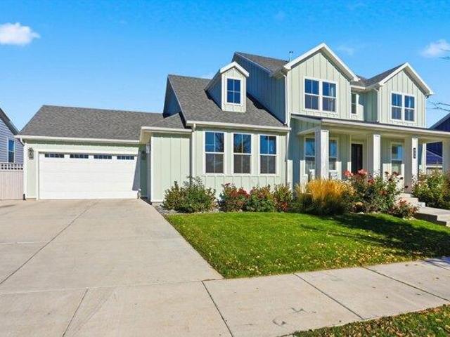 House for sale in Saratoga Springs, Utah