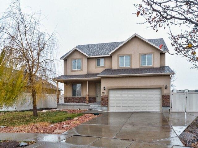 House for sale in Saratoga Springs, Utah