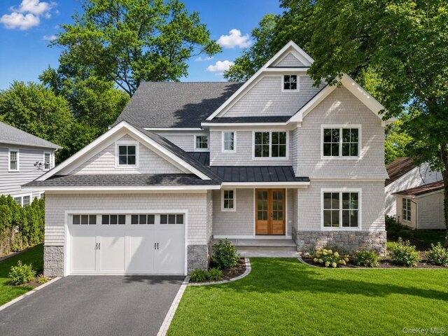 House for sale in Scarsdale, New York