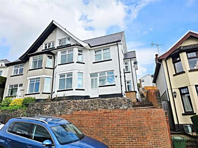 Farm for sale in Graigwen, Pontypridd
