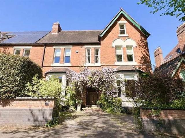 Farm for sale in Wake Green, Birmingham