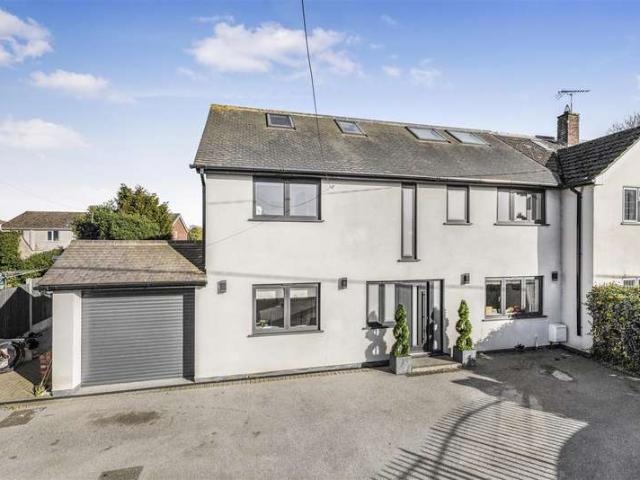 Farm for sale in Duton Hill, Essex