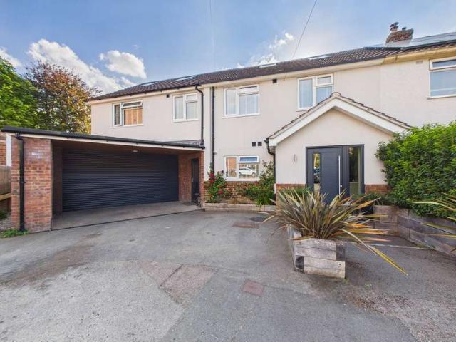 Farm for sale in King's Walden, Hertfordshire