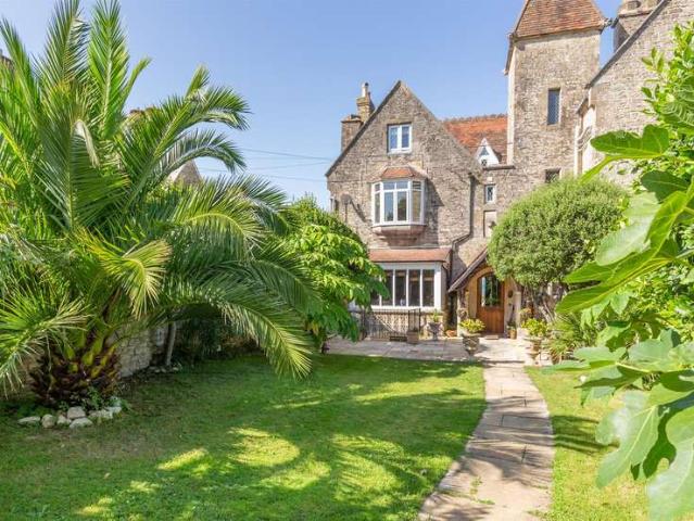Farm for sale in Binstead, Ryde