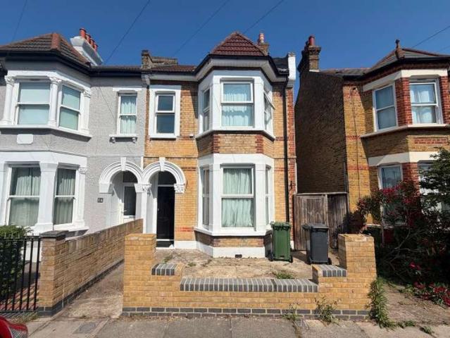 Farm for sale in London Borough of Lewisham, Ladywell