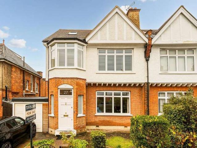Farm for sale in London Borough of Ealing, Hanwell