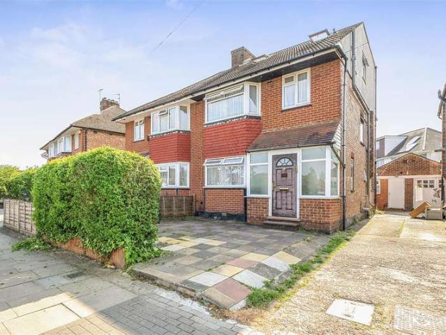 Farm for sale in Broadfields, Greater London