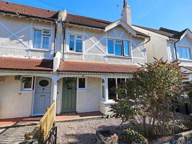 Farm for sale in London Borough of Croydon, Greater London