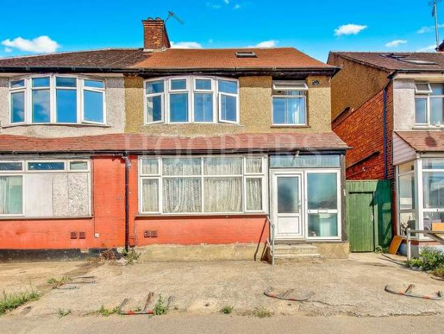 Farm for sale in Greater London