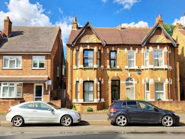Farm for sale in London Borough of Hillingdon, Greater London