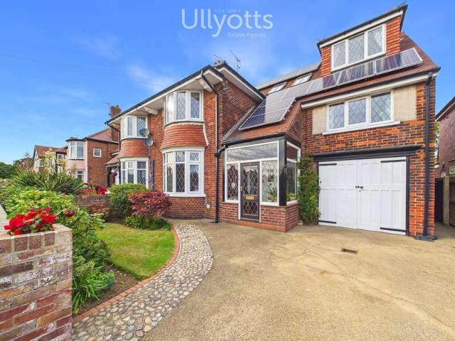 Farm for sale in Sewerby, Bridlington