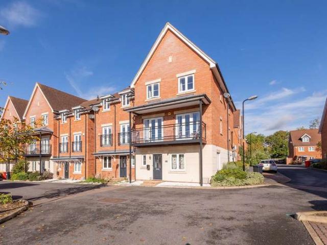 Farm for sale in Slough