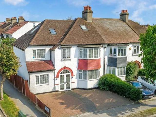Farm for sale in London Borough of Croydon, Norbury