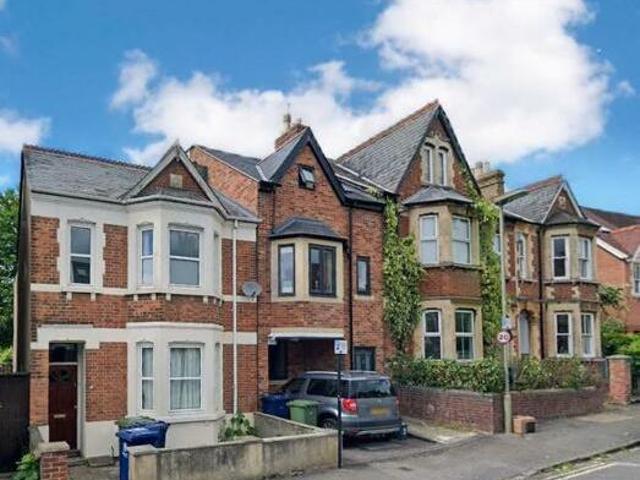 House for sale in The Slade, Oxfordshire