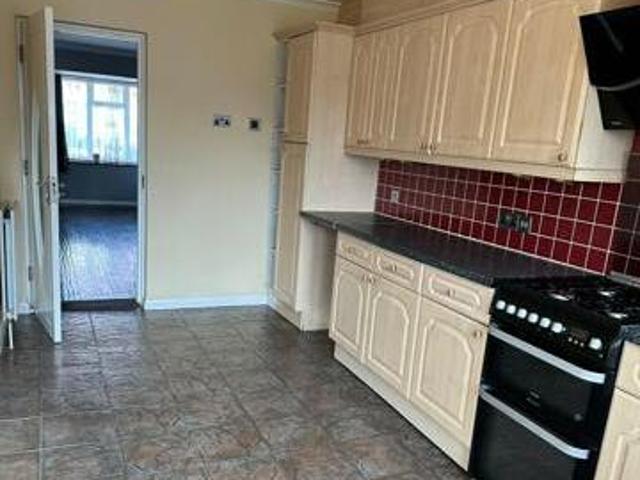 House for sale in Uxbridge, Greater London