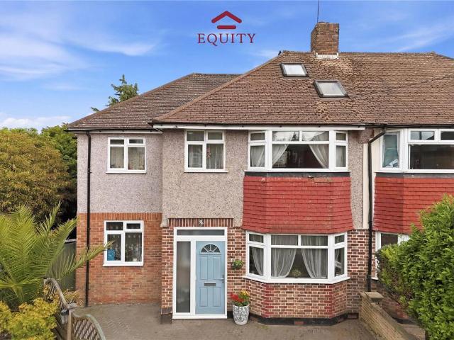 House for sale in Greater London