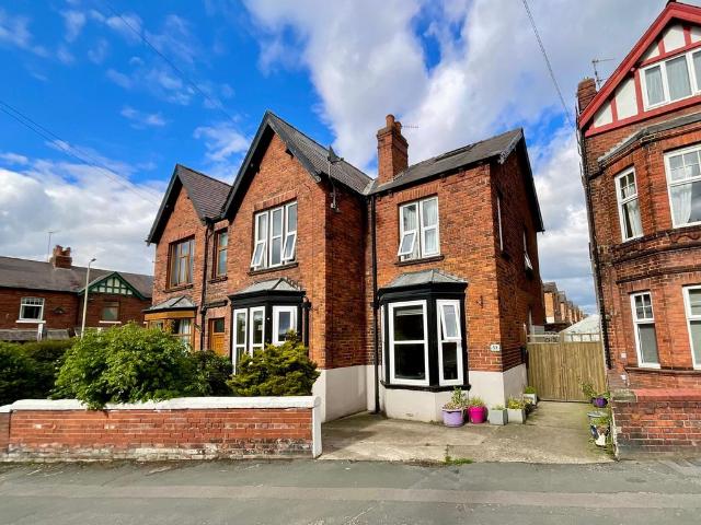 House for sale in Falsgrave, Kepwick