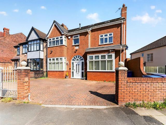 House for sale in Knotty Ash, Calderstones