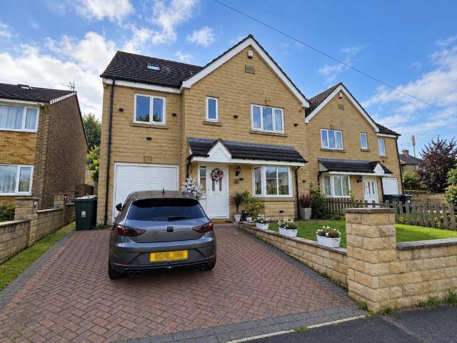 House for sale in Horton Bank, Bradford