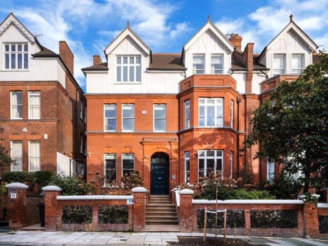 House for sale in West Hampstead, Greater London