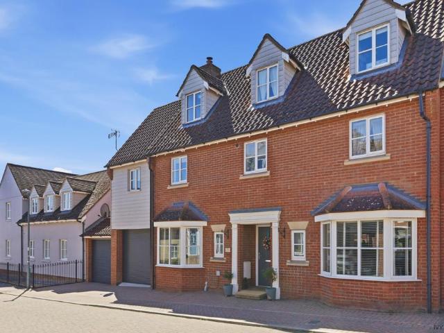 House for sale in Duton Hill, Essex