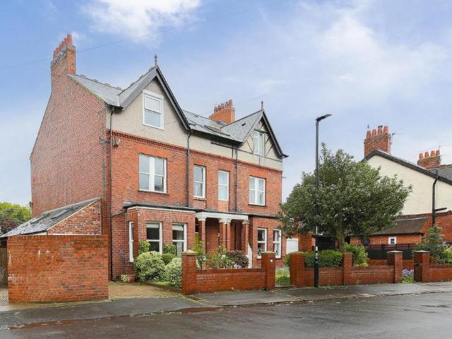 House for sale in Killingworth, Forest Hall