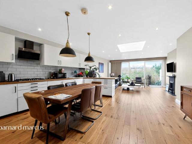 House for sale in Greater London