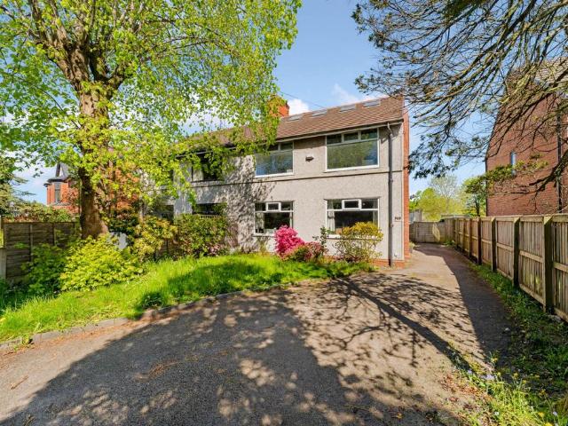 House for sale in Sedgley Park, Bury