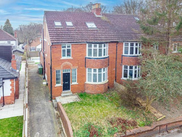 House for sale in Far Headingley, Weetwood