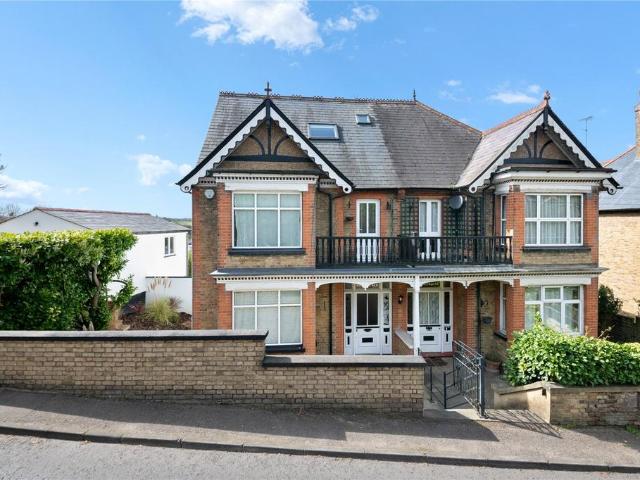 House for sale in Greater London