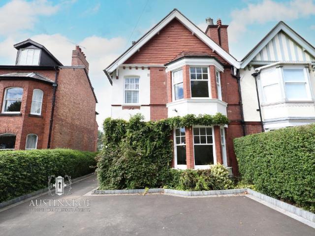House for sale in Stone, Baswich