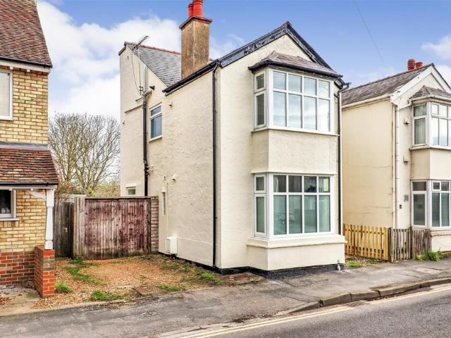 House for sale in Chesterton, Arbury