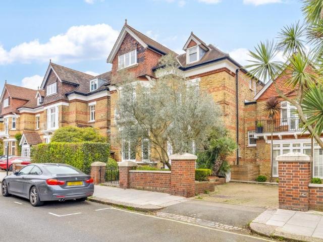 House for sale in South Hampstead, Greater London